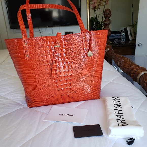 BRAHMIN BRAND NEW - Picture 7 of 8